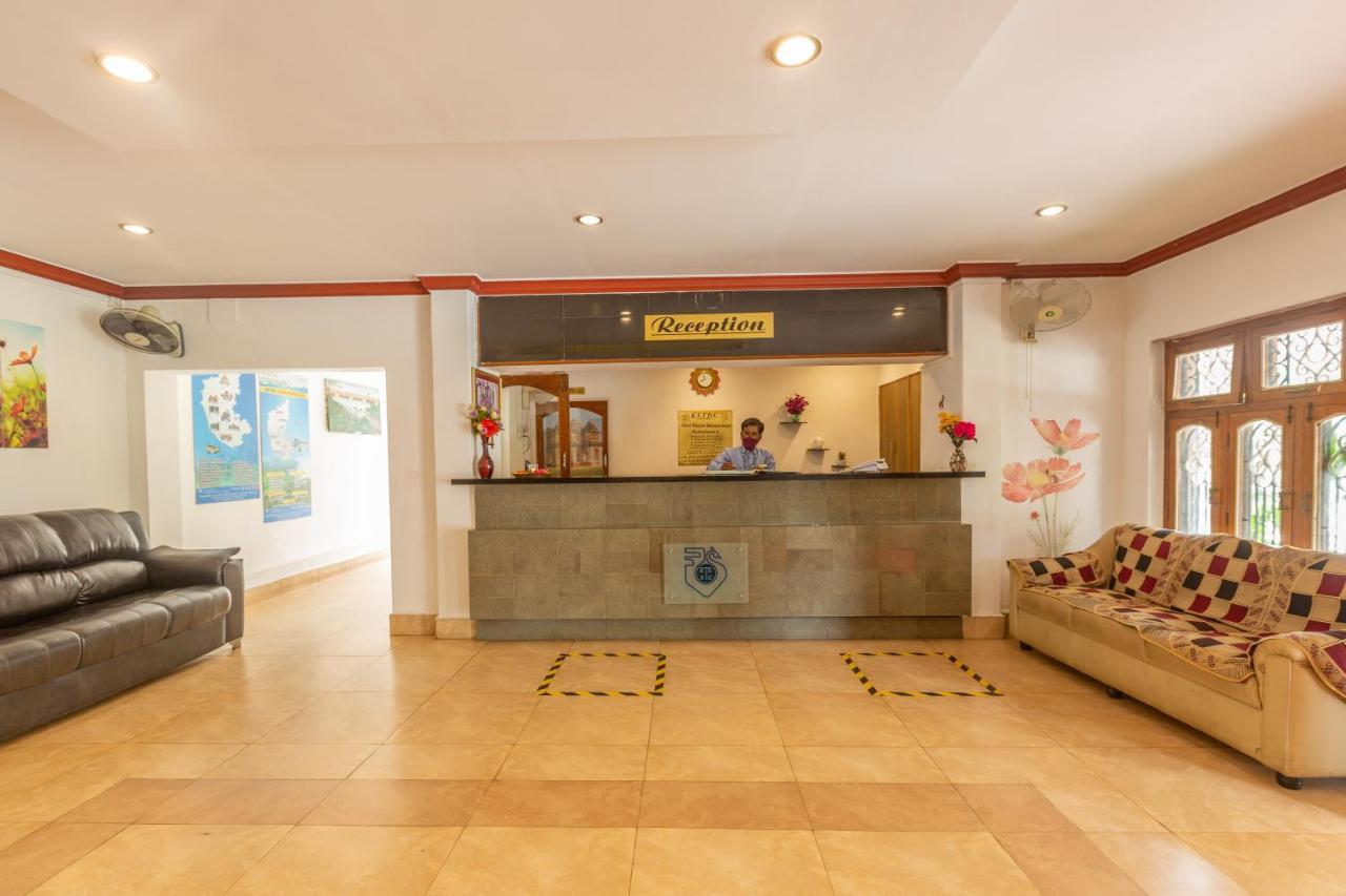 Kstdc Hotel Mayura Bhuvaneshwari Kamalapur 함피 외부 사진