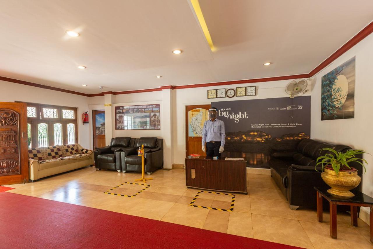 Kstdc Hotel Mayura Bhuvaneshwari Kamalapur 함피 외부 사진