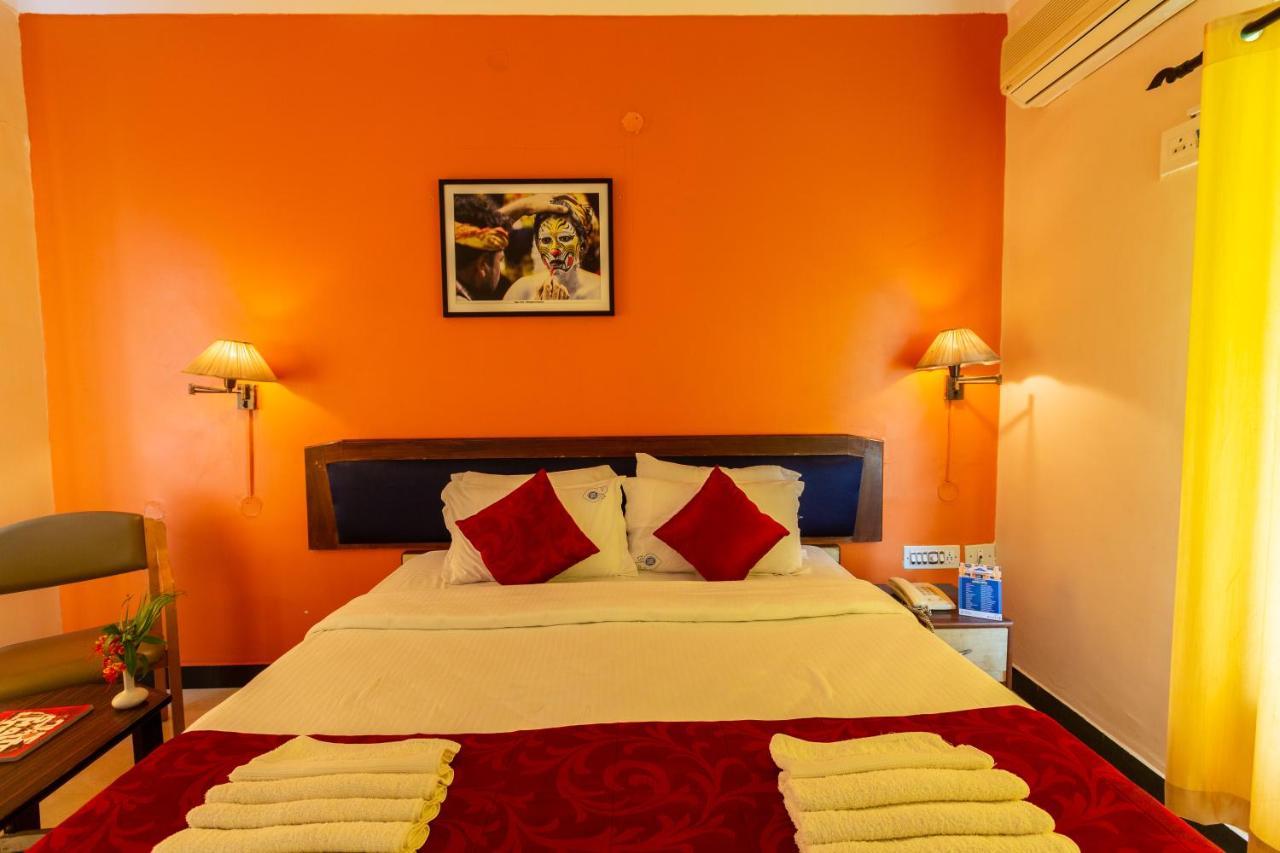Kstdc Hotel Mayura Bhuvaneshwari Kamalapur 함피 외부 사진