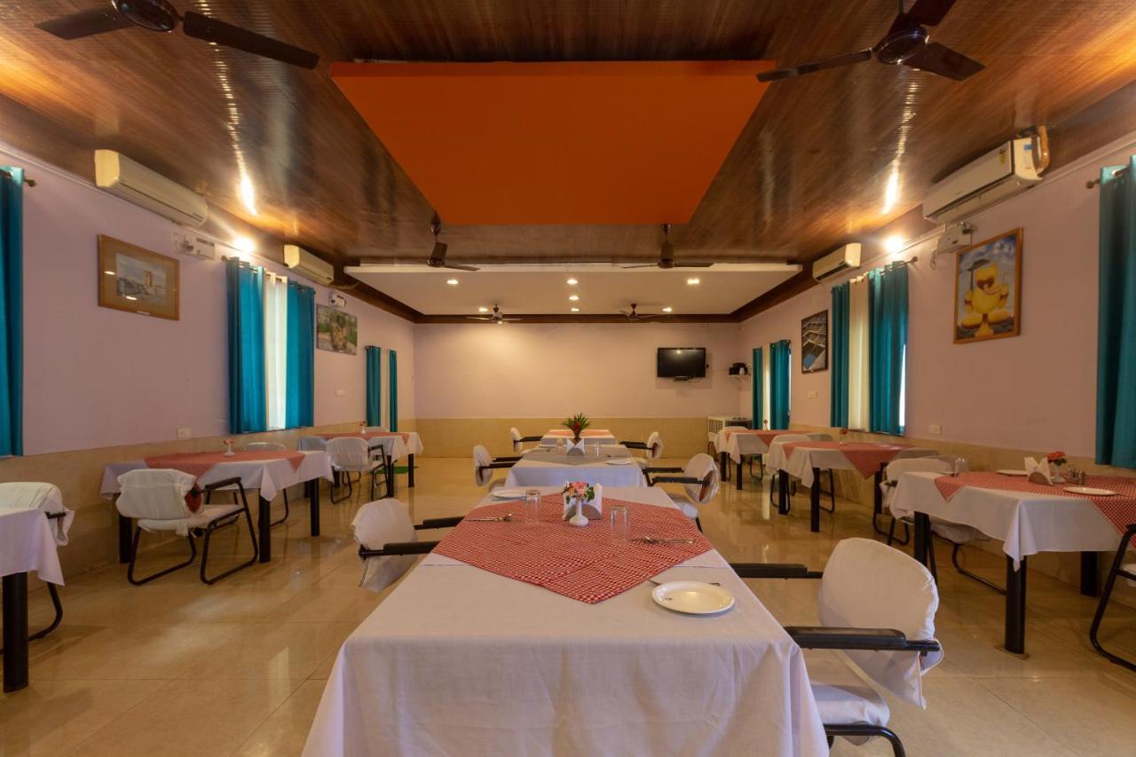 Kstdc Hotel Mayura Bhuvaneshwari Kamalapur 함피 외부 사진