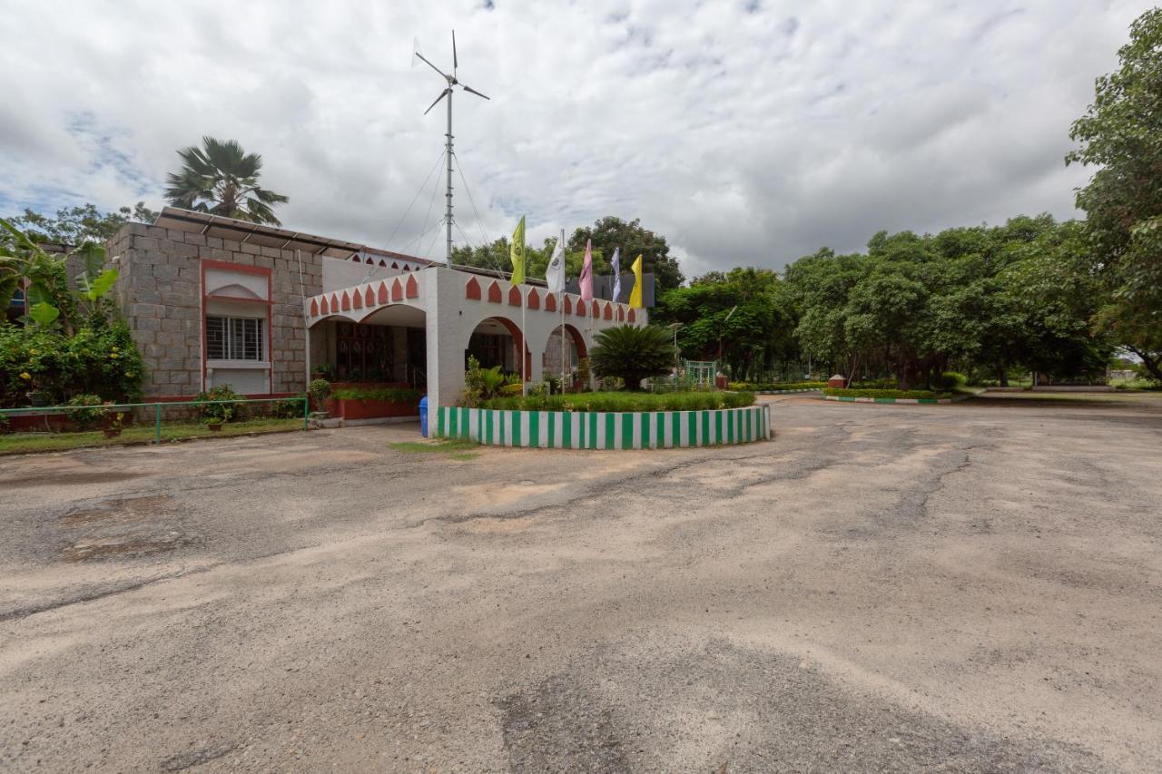 Kstdc Hotel Mayura Bhuvaneshwari Kamalapur 함피 외부 사진