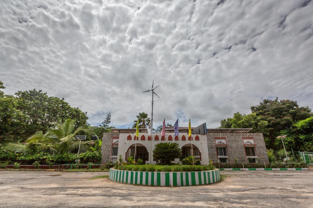 Kstdc Hotel Mayura Bhuvaneshwari Kamalapur 함피 외부 사진