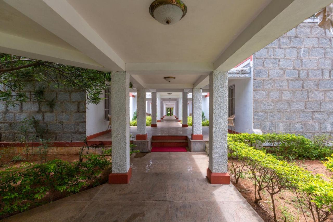 Kstdc Hotel Mayura Bhuvaneshwari Kamalapur 함피 외부 사진