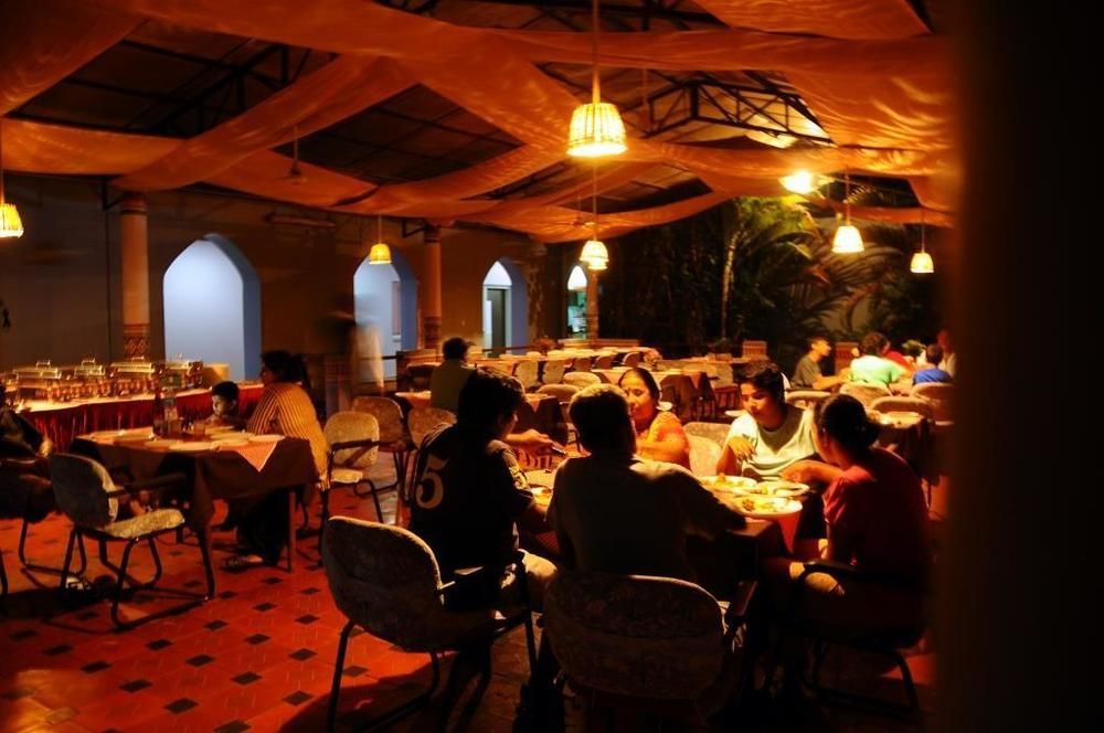 Kstdc Hotel Mayura Bhuvaneshwari Kamalapur 함피 외부 사진